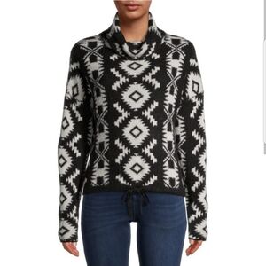 Long Sleeve Turtle Neck Sweater Pullover Black And White Small